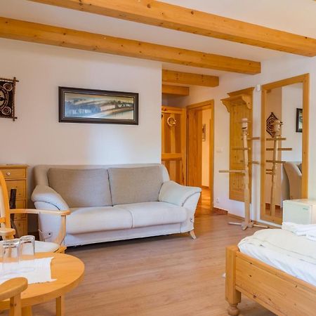 Valasske Chalupy Kycerka Otel Velké Karlovice Dış mekan fotoğraf