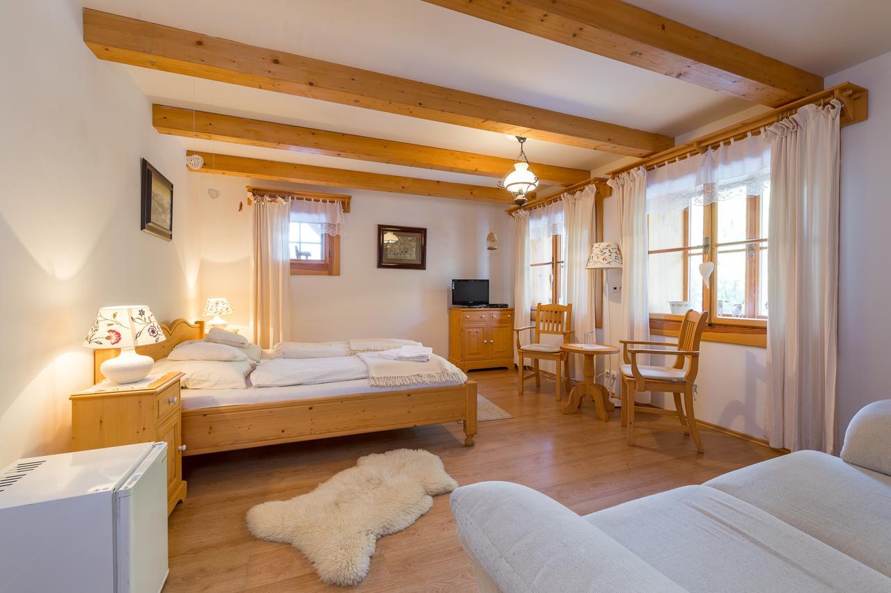 Valasske Chalupy Kycerka Otel Velké Karlovice Dış mekan fotoğraf