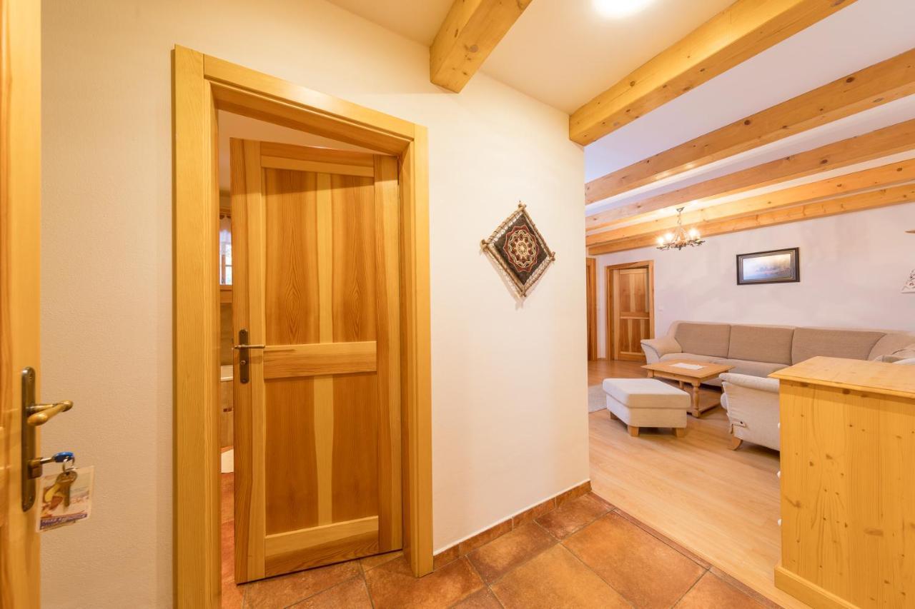 Valasske Chalupy Kycerka Otel Velké Karlovice Dış mekan fotoğraf