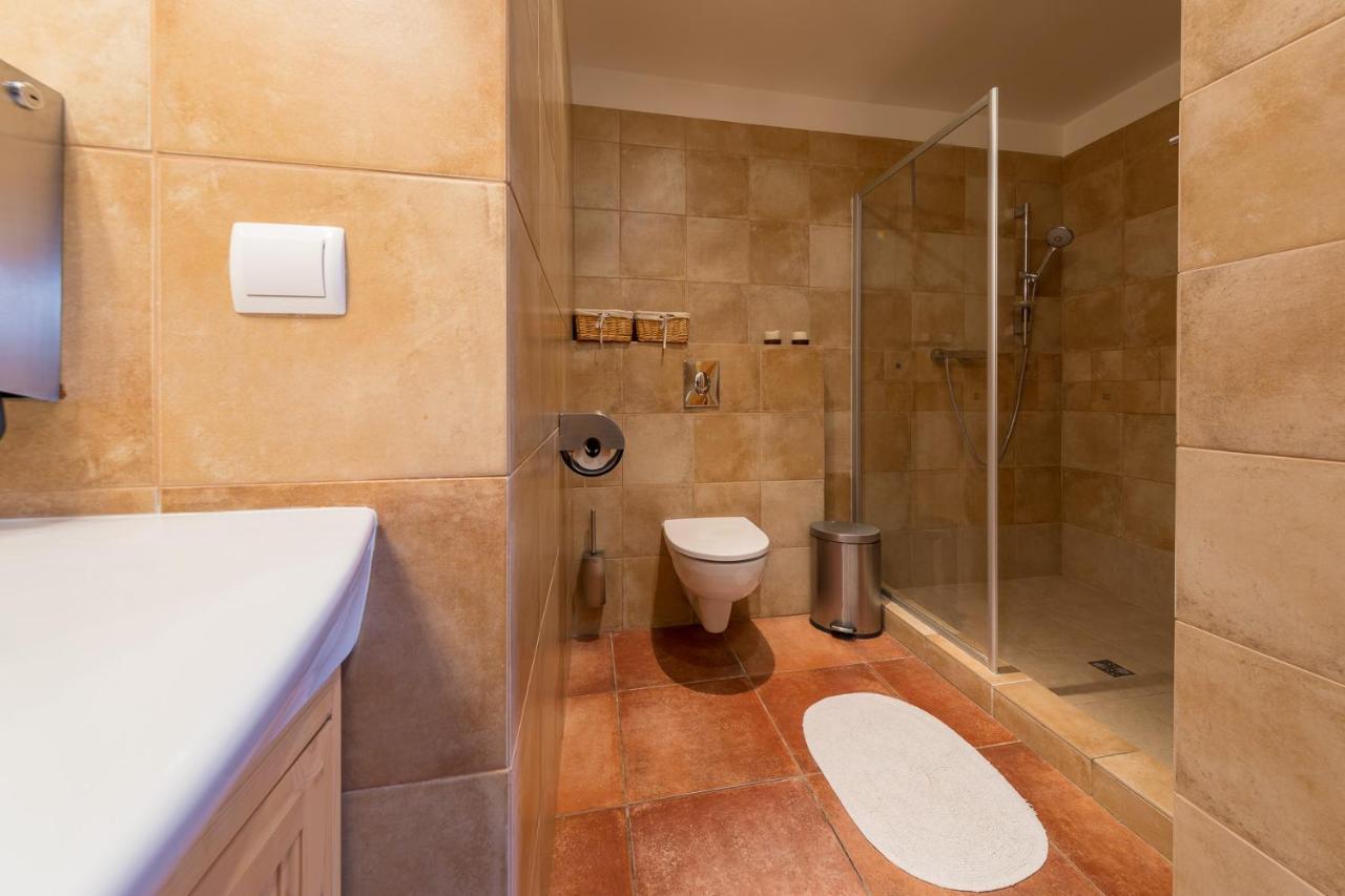 Valasske Chalupy Kycerka Otel Velké Karlovice Dış mekan fotoğraf